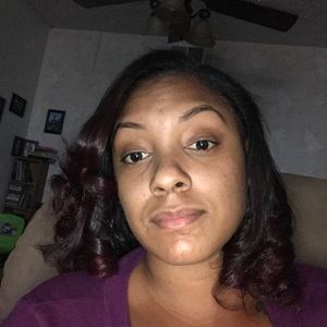 Meet your Posher, Thiana